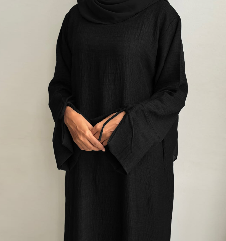Layali Flowing Abaya